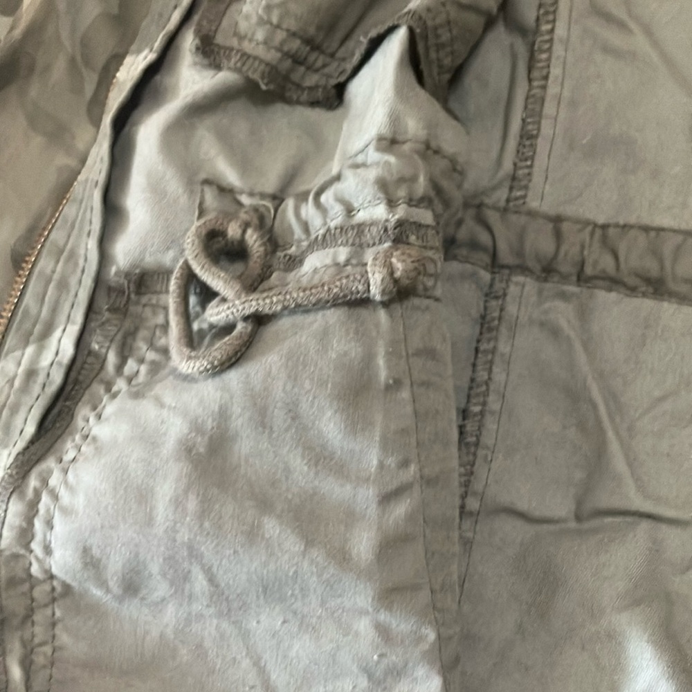 Old Navy Olive Green Jacket - Picture 3 of 6
